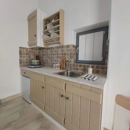 Aloni Vakantiehuis Ano Mera